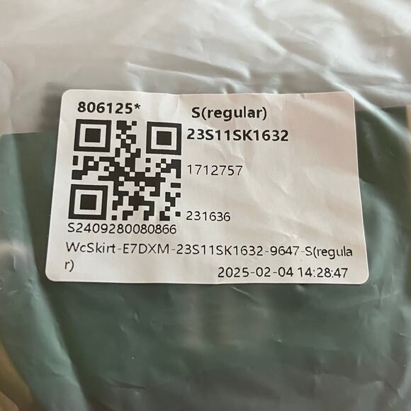 Halara High Waisted Back Zipper Split Hem 2-in-1 Corduroy Casual Skirt Green S - Picture 2 of 9